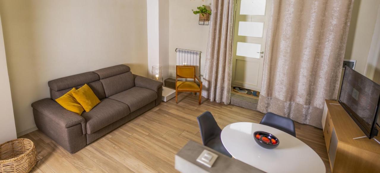 Moderno Second House 26
